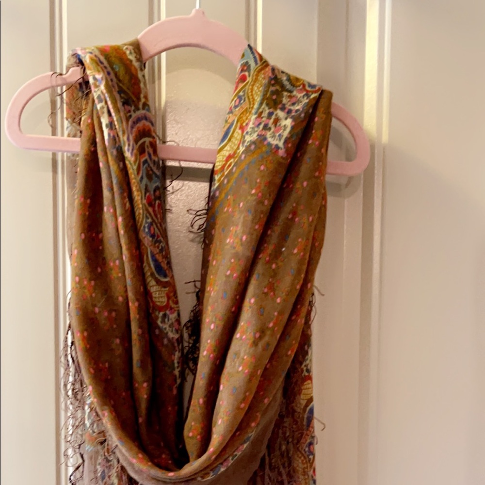 5/$5 Scarf 🧣